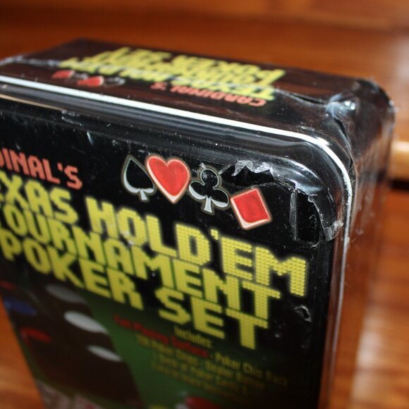 3/$55❤️Texas Hold 'Em Tournament Poker Set Tin Box with felt surface & chip rack - Picture 4 of 6